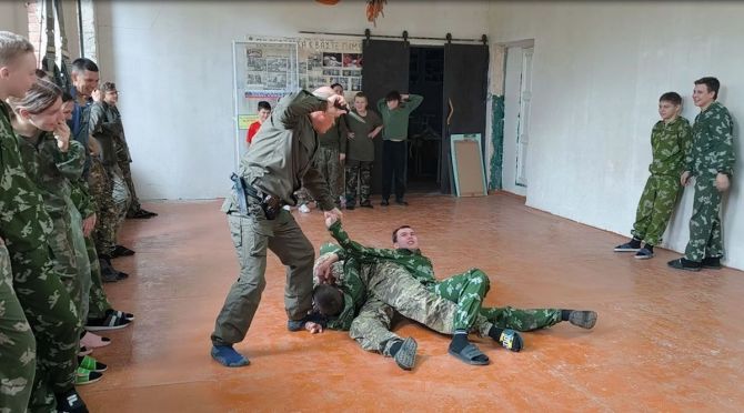 Айкидо для самообороны от оружия